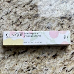Clinique Almost Lipstick in Black Honey. Brand new.